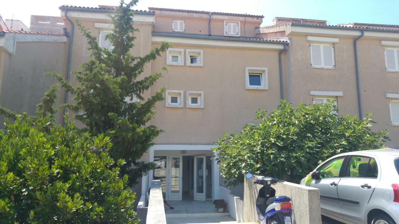 Studio Apartment Novi Vinodolski Exterior foto